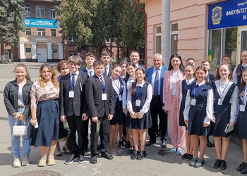 В рамках второго дня работы Курчатовского форума в Северной Осетии в университете прошла серия мастер-классов для школьников