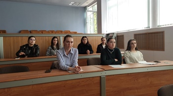 Молодые ученые обсудили современное состояние российской науки