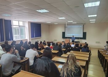 Встреча студентов с представителем пограничного управления ФСБ России по РСО-Алания.