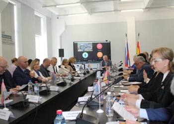 Развитие кадрового потенциала Северной Осетии обсудили на «круглом столе»