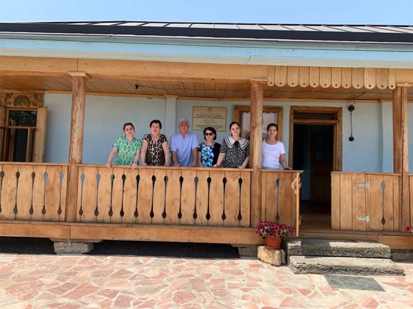 Коллектив кафедры «Иностранных языков» СКГМИ стал ближе к культурному наследию поэта и воина