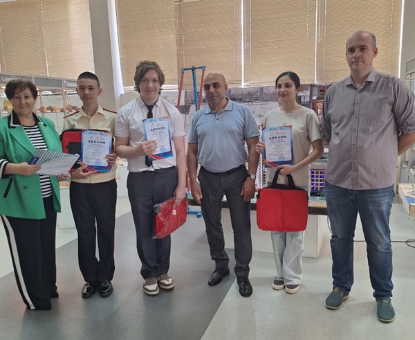 Призёры олимпиады «Звезда» получили дипломы и подарки