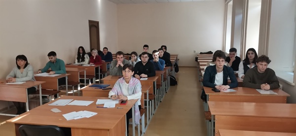 Искусственный интеллект - мост между наукой и повседневной жизнью