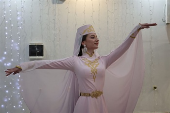 «Время первых»: в СКГМИ прошел творческий конкурс первокурсников