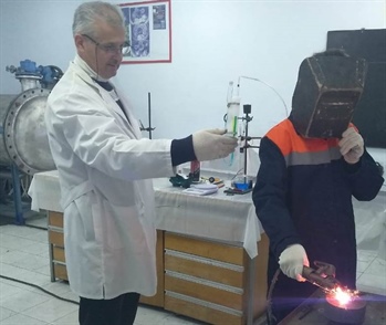 Школьники Владикавказа осваивают металлургию