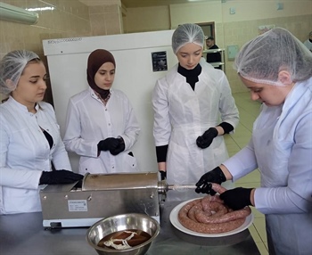 Профессия в деталях