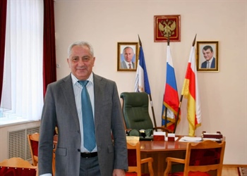 С Днем металлурга!