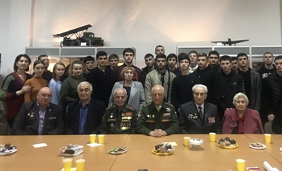 В СКГМИ (ГТУ) прошла военно-патриотическая встреча с ветеранами Великой Отечественной войны
